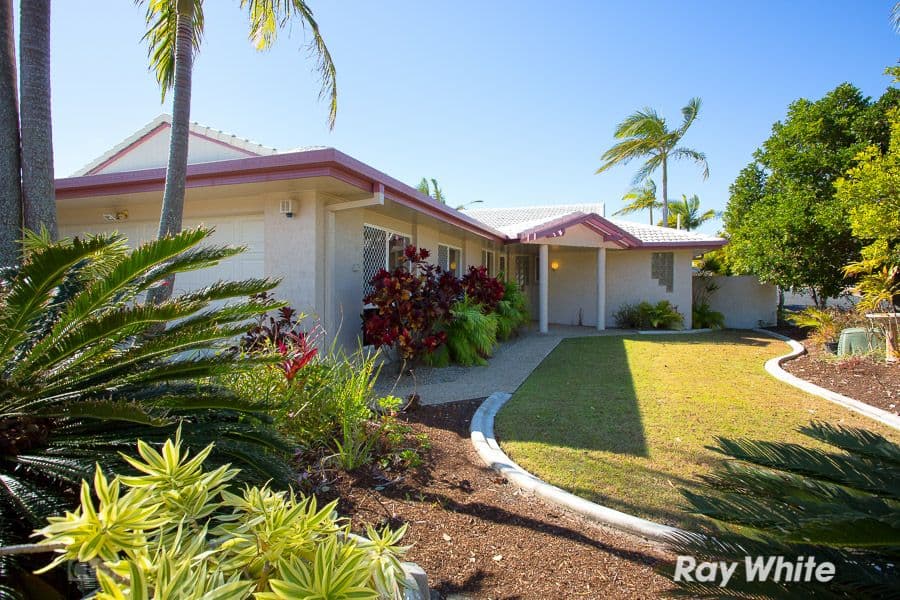 72 Island Parade, BANKSIA BEACH QLD 4507, Banksia Beach - Thumbnail 5