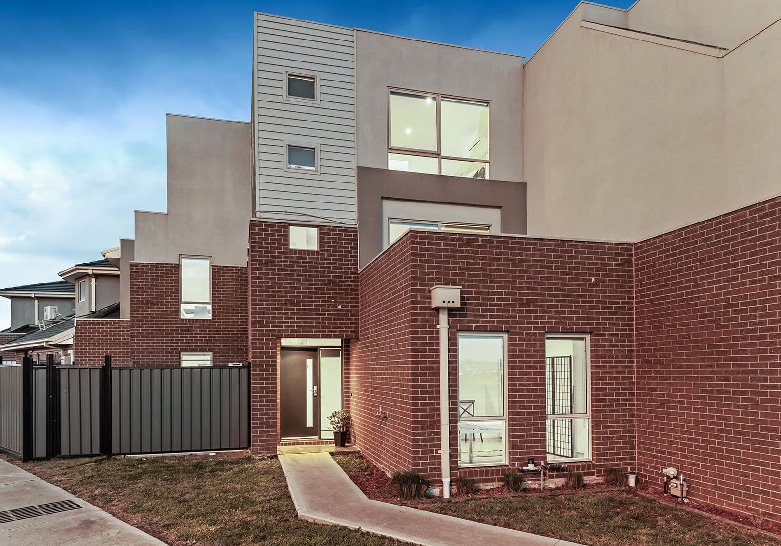 62 Marathon Boulevard, Craigieburn VIC 3064, Craigieburn - Image 1