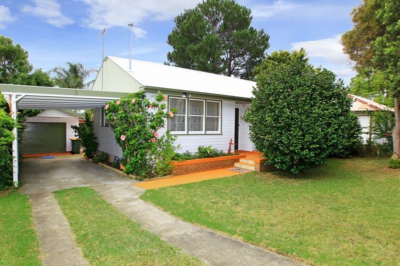 9 Knapp Avenue, NOWRA NSW 2541, Nowra - Image 1