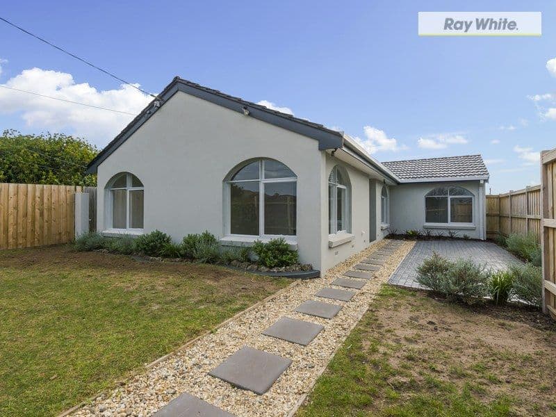 24 Moorfield Avenue, Rosebud VIC 3939, Rosebud - Image 1