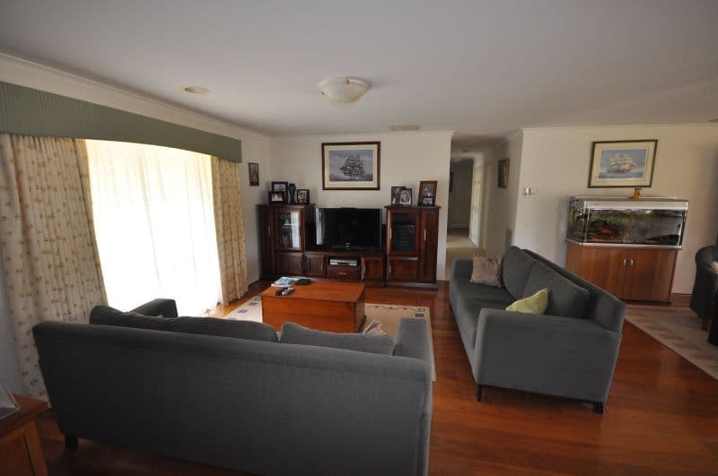 112 Tolloora Way, BATESFORD VIC 3221, Batesford - Thumbnail 4