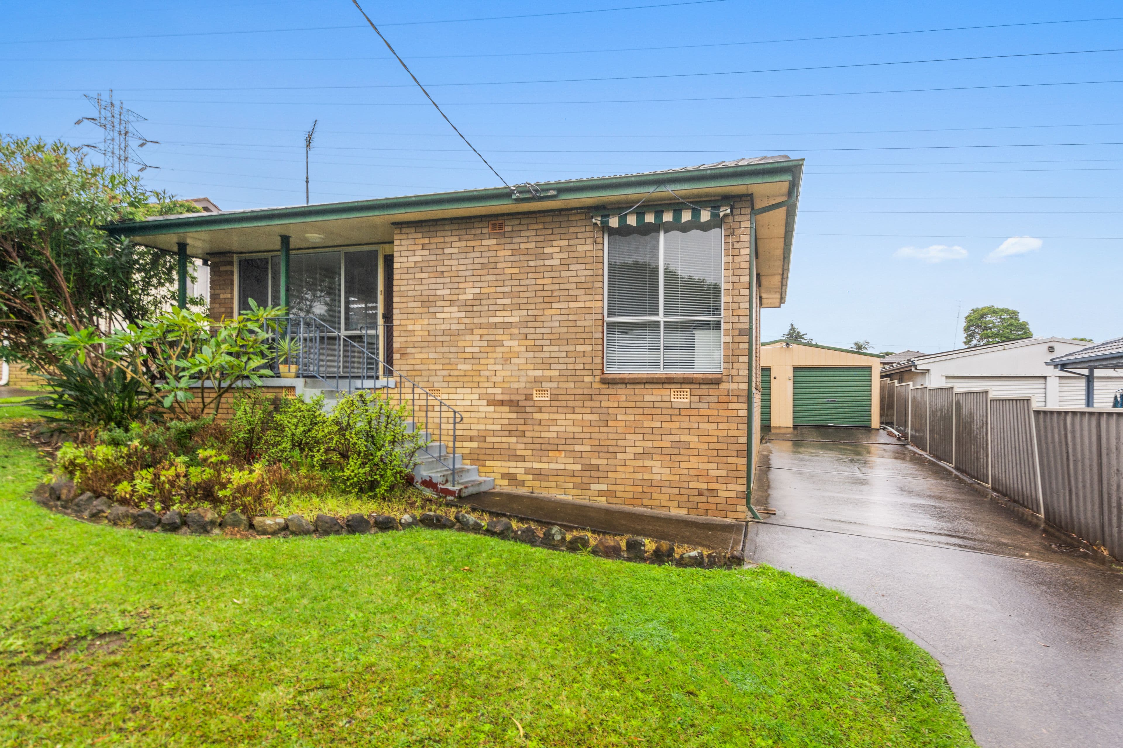 17 Gilba Road, Koonawarra NSW 2530, Koonawarra - Image 1