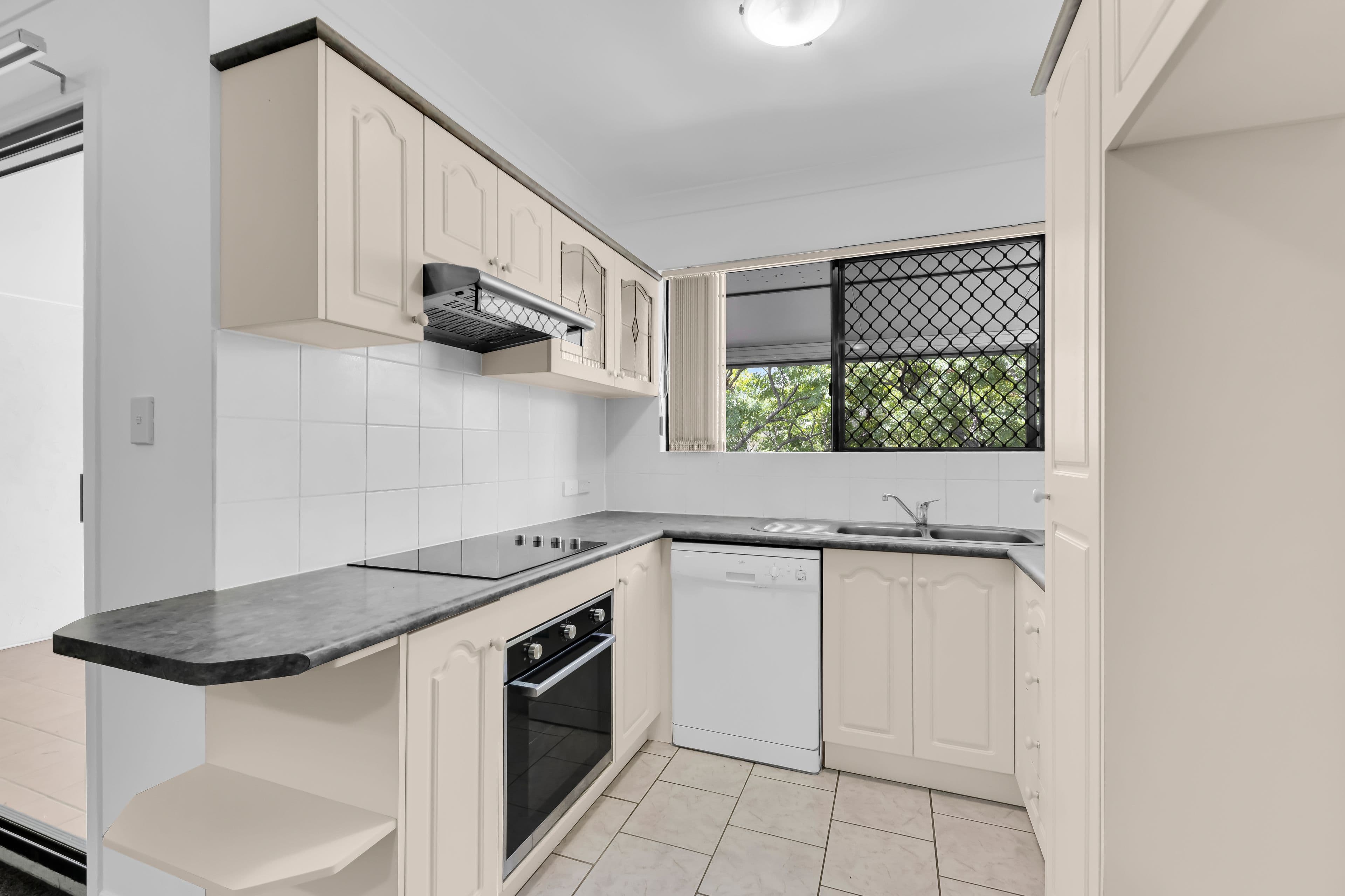 15 Osborne Road, Mitchelton QLD 4053, Mitchelton - Thumbnail 4