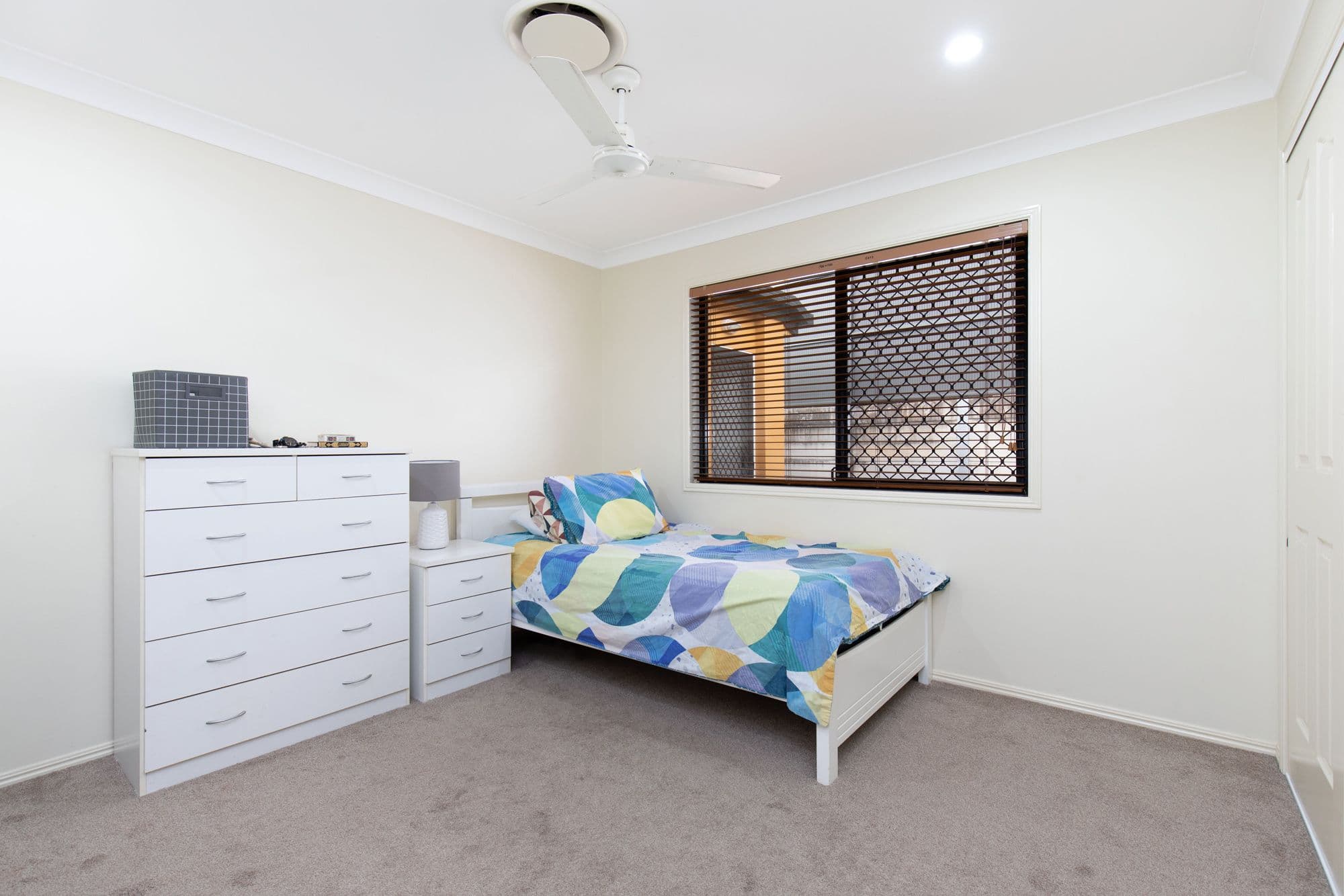 1 Ardennes Close, Mansfield QLD 4122, Mansfield - Thumbnail 6