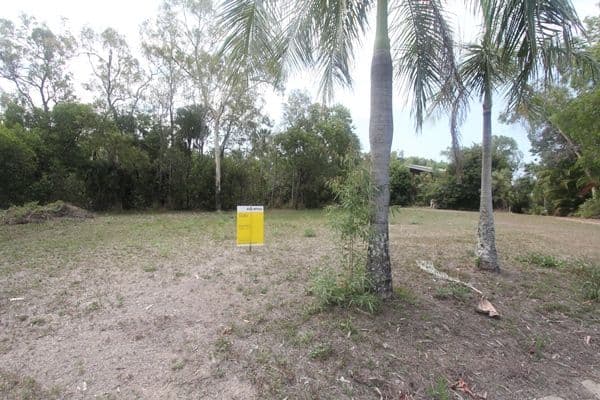 3 Pebble Beach Court, BALGAL BEACH QLD 4816, Balgal Beach - Image 1