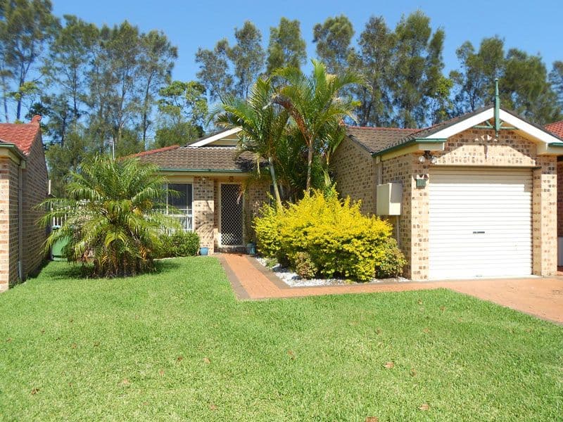 10 Macintyre Street, BATEAU BAY NSW 2261, Bateau Bay - Image 1