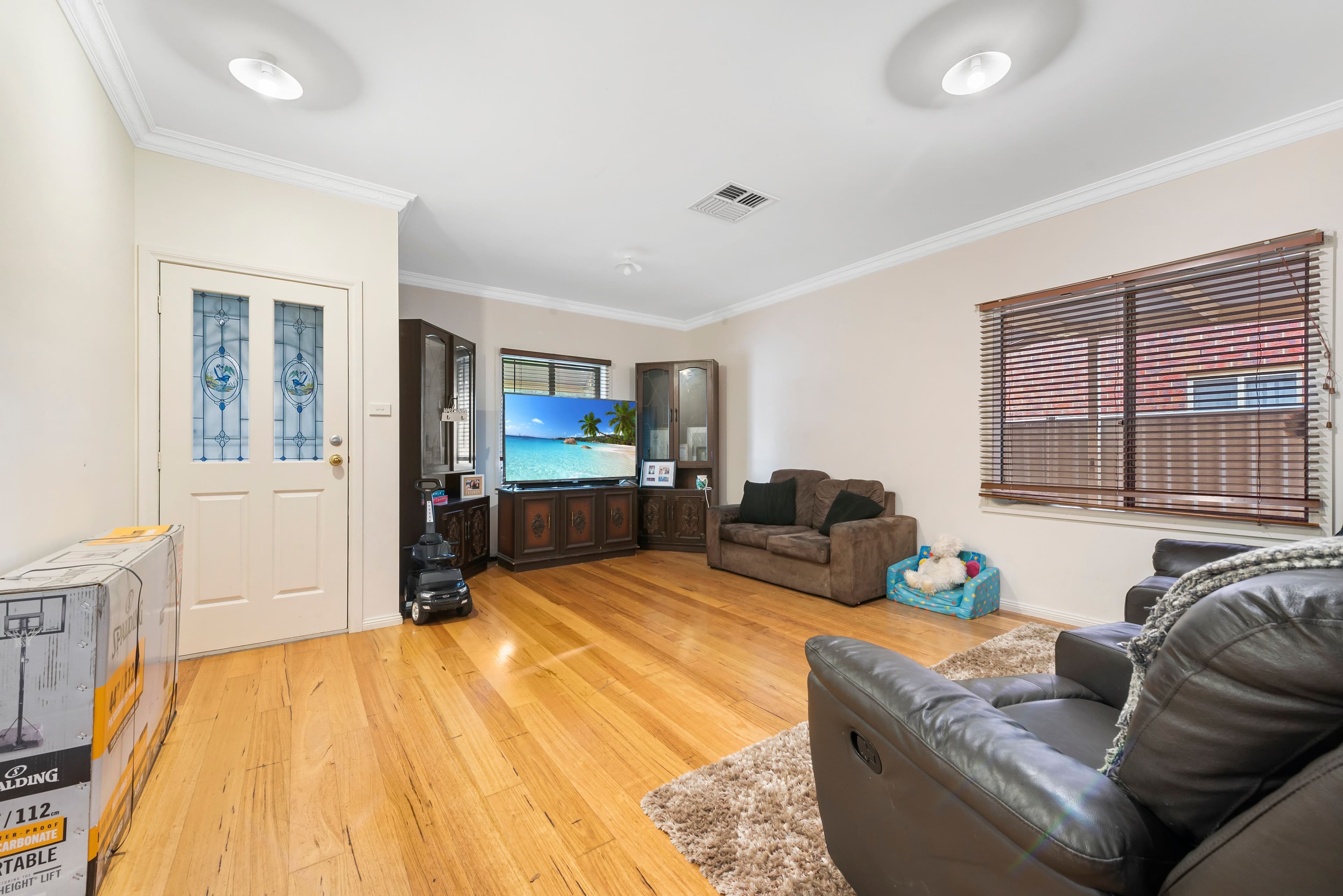14 Squires Court, Caroline Springs VIC 3023, Caroline Springs - Thumbnail 6