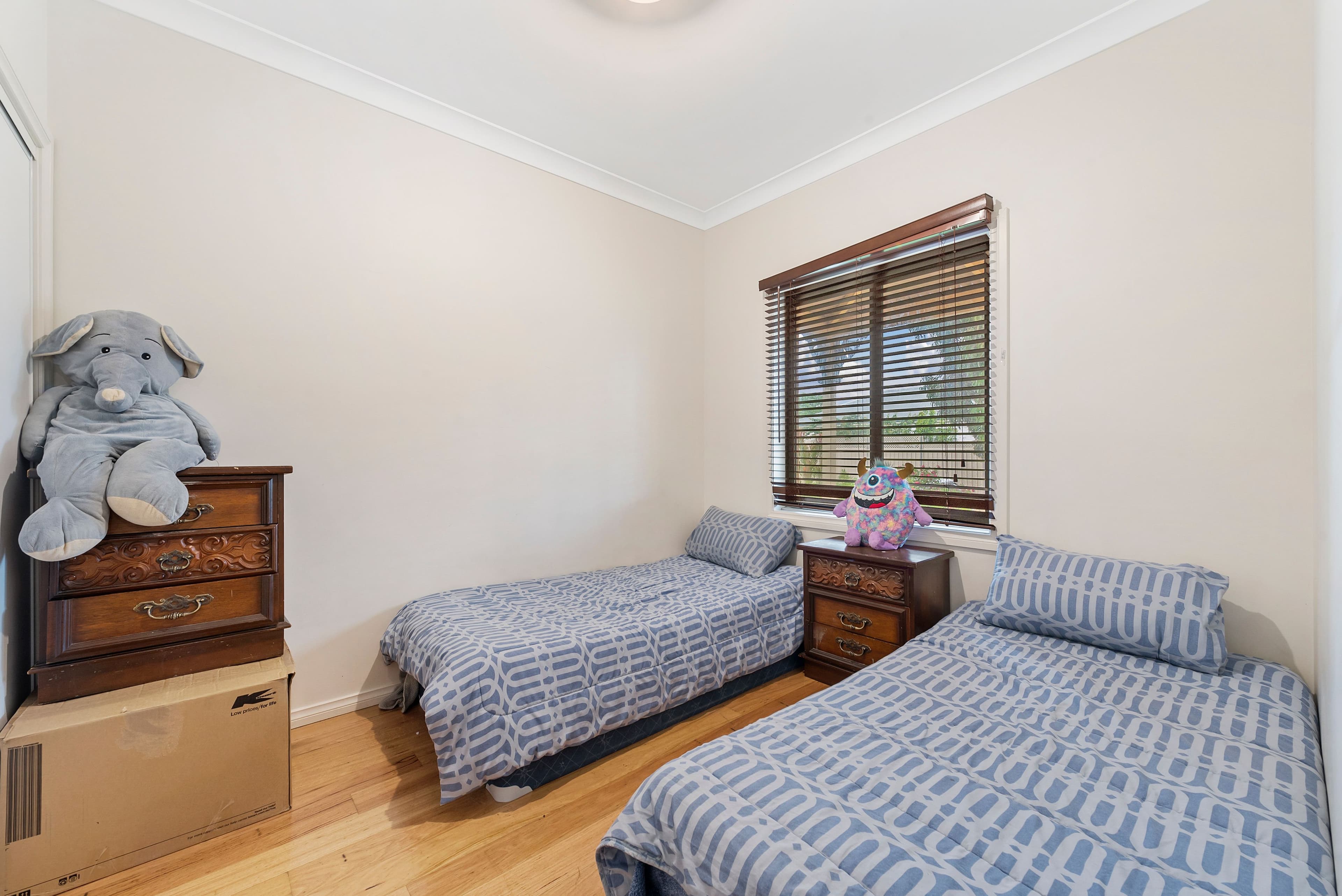14 Squires Court, Caroline Springs VIC 3023, Caroline Springs - Thumbnail 7