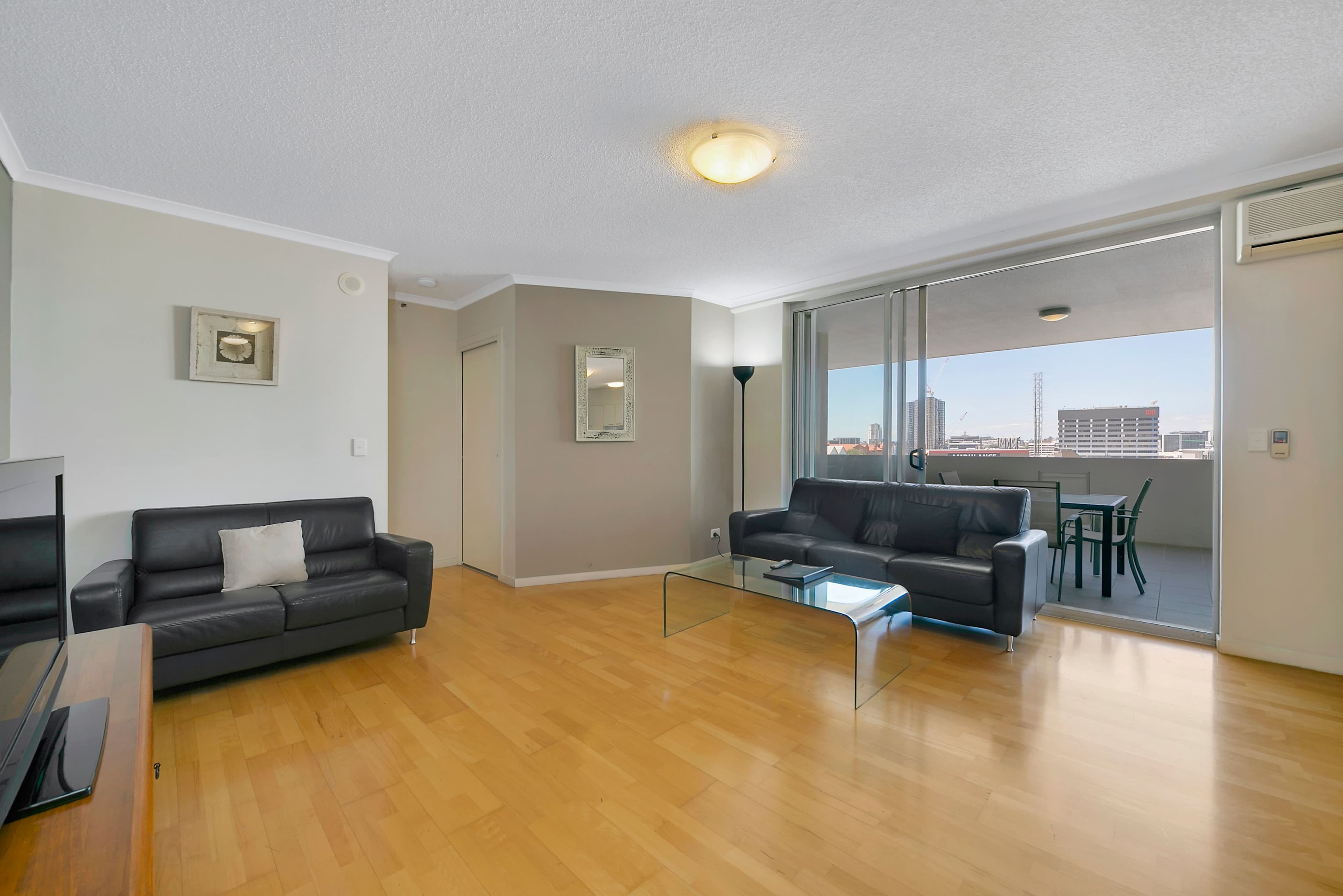 100 Bowen Street, Spring Hill QLD 4000, Spring Hill - Thumbnail 2