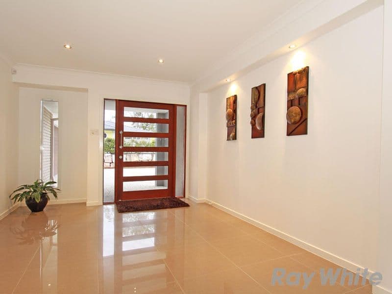 45 Darien Street, BRIDGEMAN DOWNS QLD 4035, Bridgeman Downs - Thumbnail 3