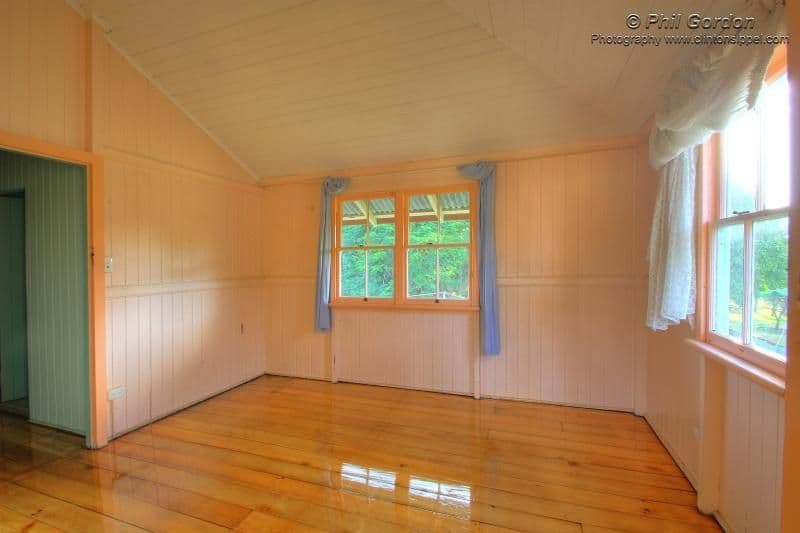 39 Lusitania, NEWTOWN QLD 4305, Newtown - Thumbnail 6