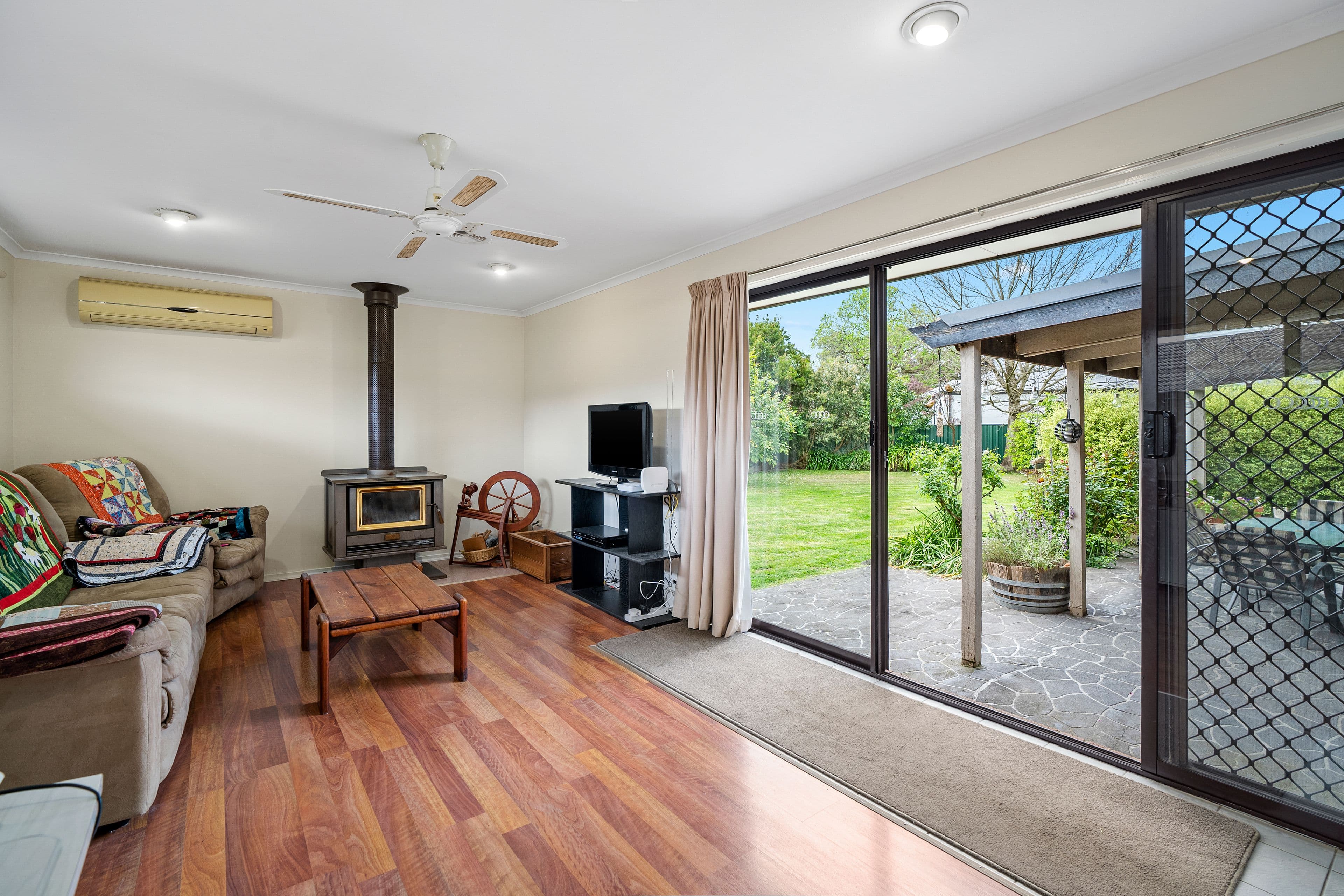 21 Belinda Close, Kilsyth VIC 3137, Kilsyth - Thumbnail 3