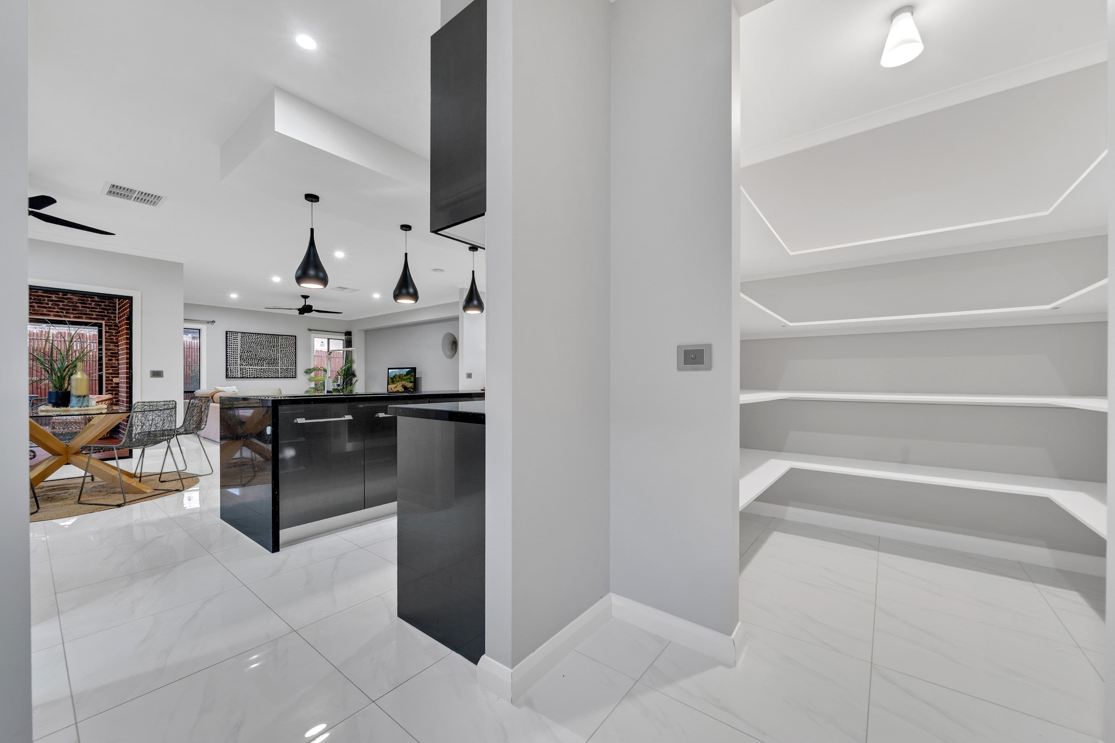 26 Manoora Avenue, Clyde North VIC 3978, Clyde North - Thumbnail 4