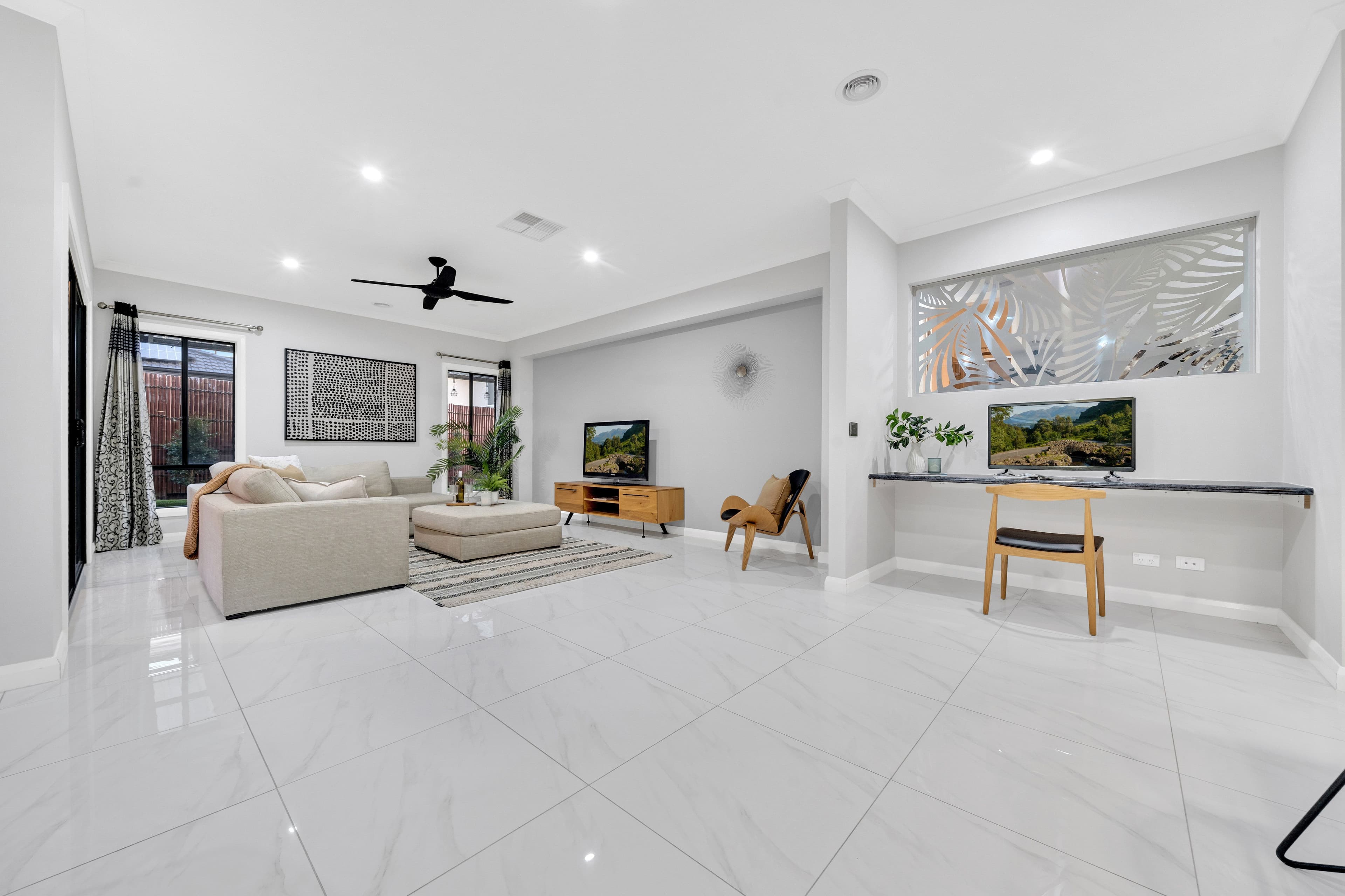 26 Manoora Avenue, Clyde North VIC 3978, Clyde North - Thumbnail 7