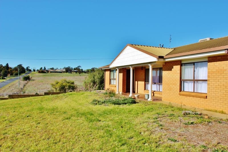 112 Swift Street, Harden NSW 2587, Harden - Thumbnail 2