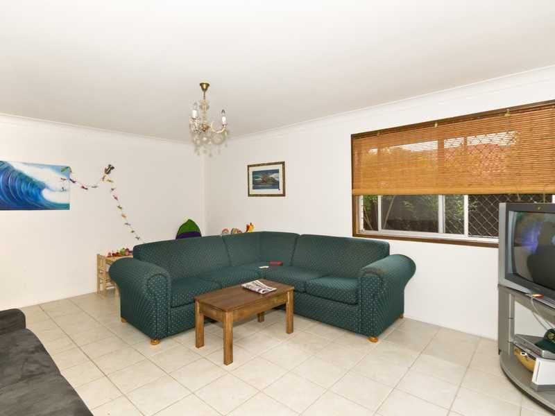 253 Mallawa Drive, PALM BEACH QLD 4221, Palm Beach - Thumbnail 4