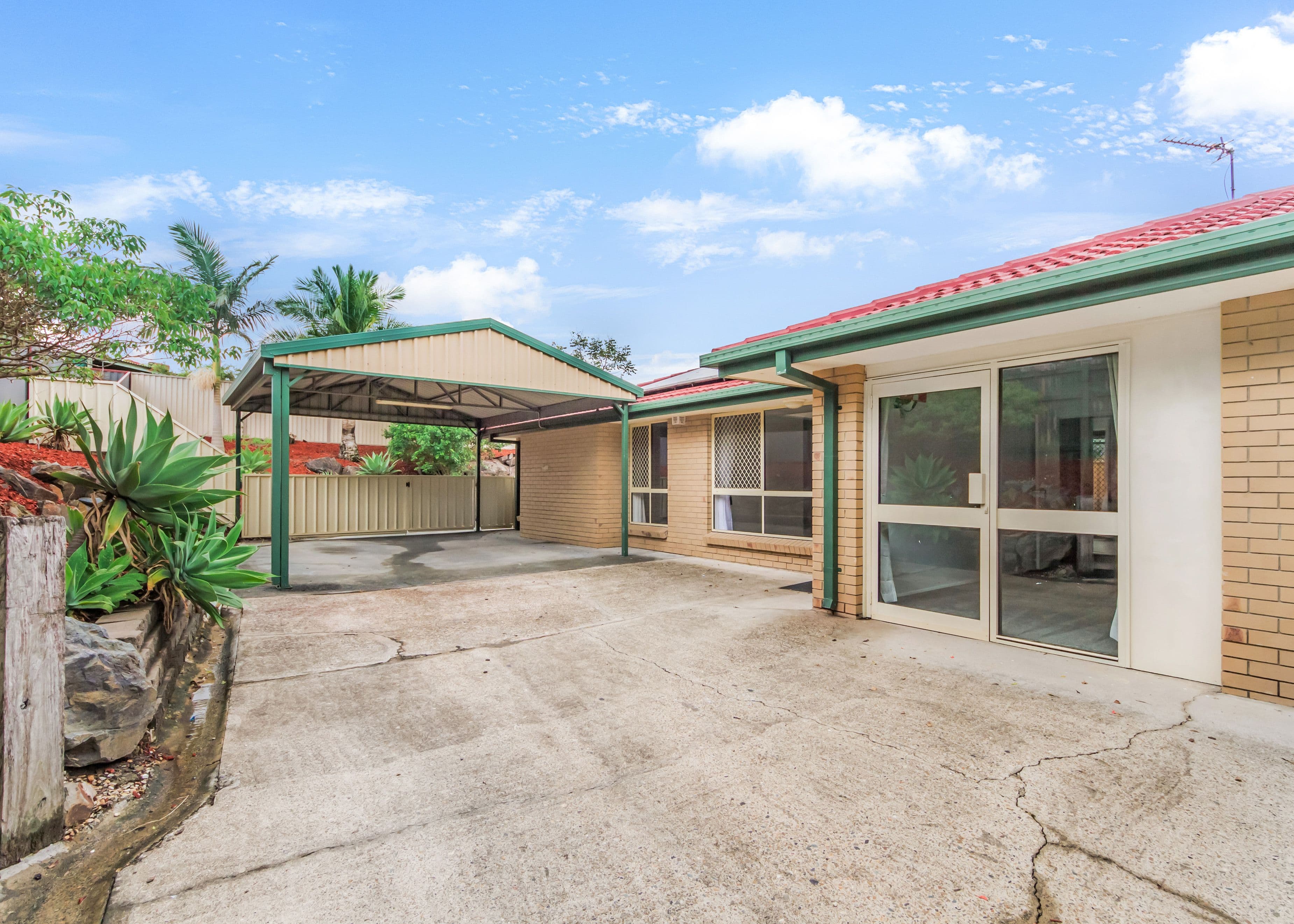 39 Alexander Drive, Highland Park QLD 4211, Highland Park - Image 1