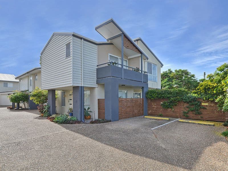 21 Thompson Crescent, CLONTARF QLD 4019, Clontarf - Image 1