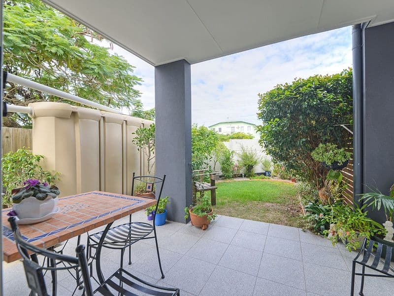 21 Thompson Crescent, CLONTARF QLD 4019, Clontarf - Thumbnail 6