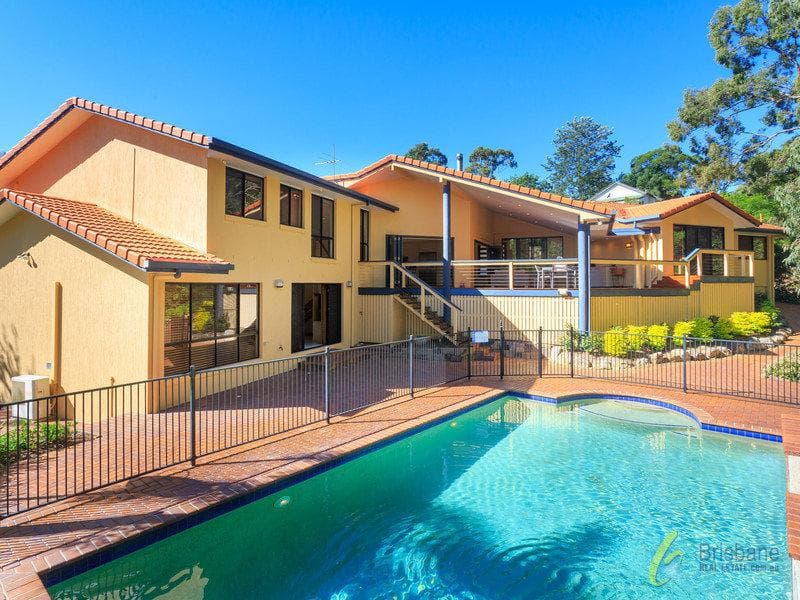 19 Satin Wood Place, Chapel Hill - Image 1