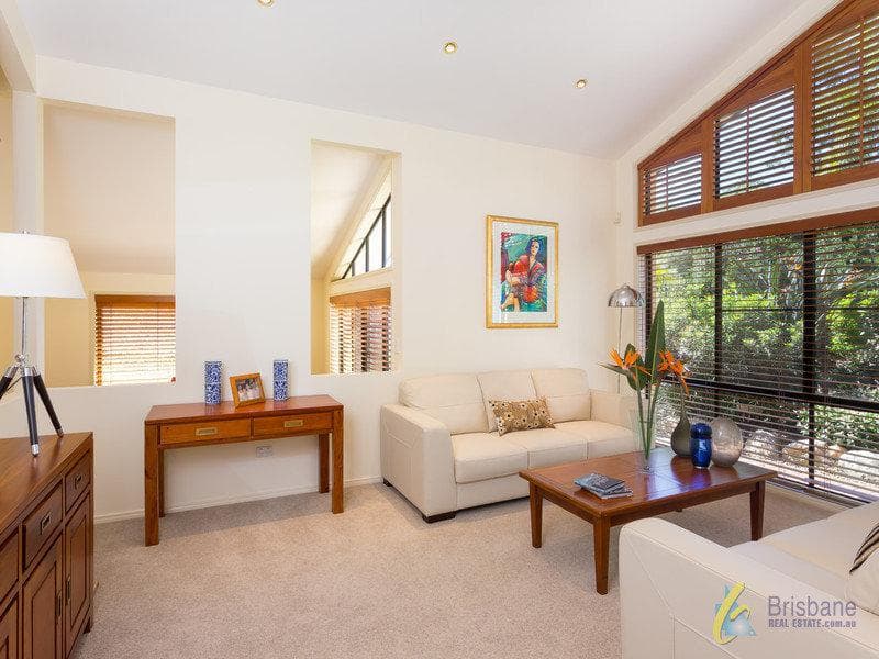 19 Satin Wood Place, Chapel Hill - Thumbnail 3