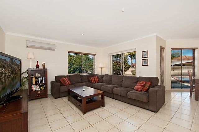3 Tammy Court, HELENSVALE QLD 4212, Helensvale - Thumbnail 5