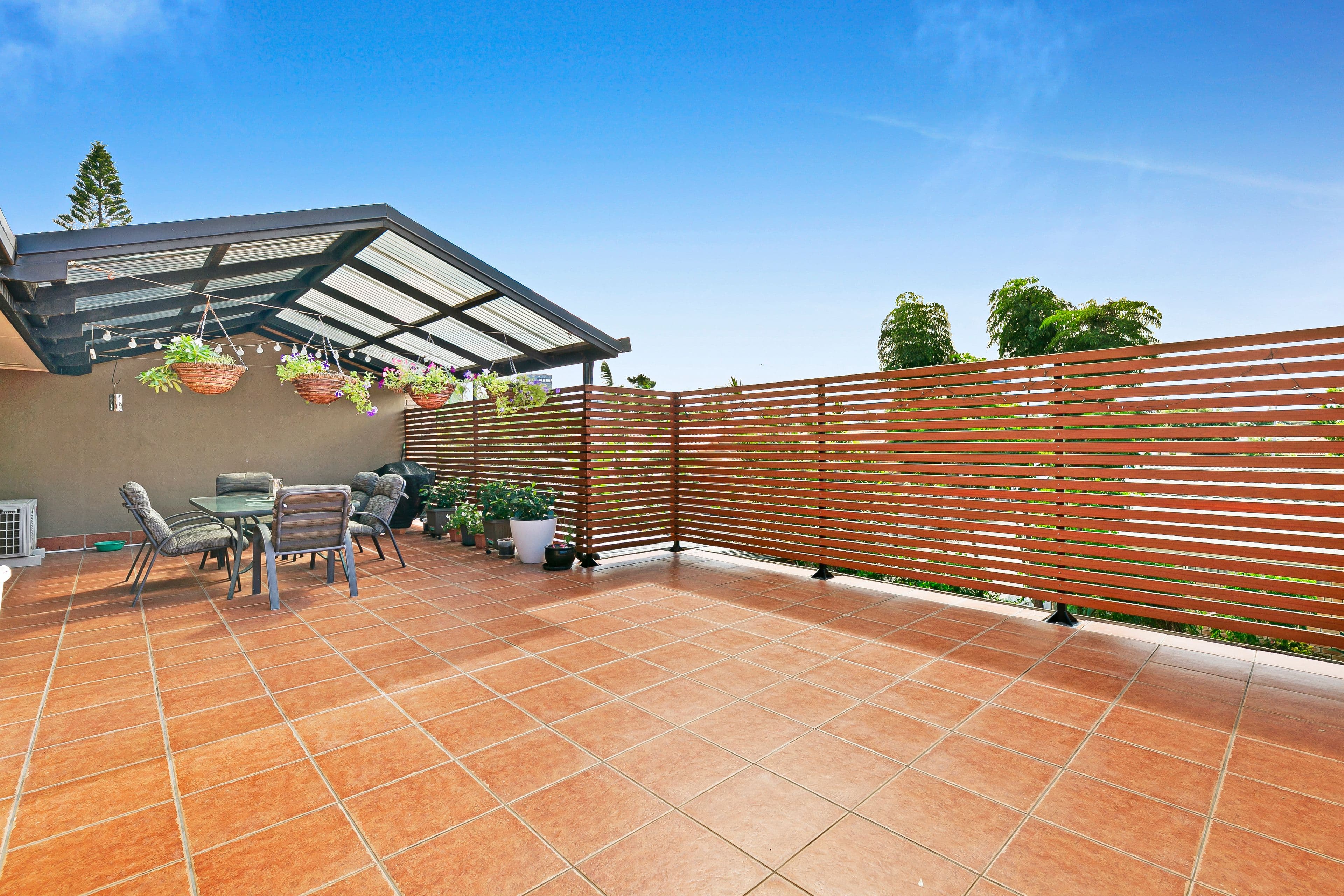 4 Christina Court, Mermaid Waters QLD 4218, Mermaid Waters - Image 1