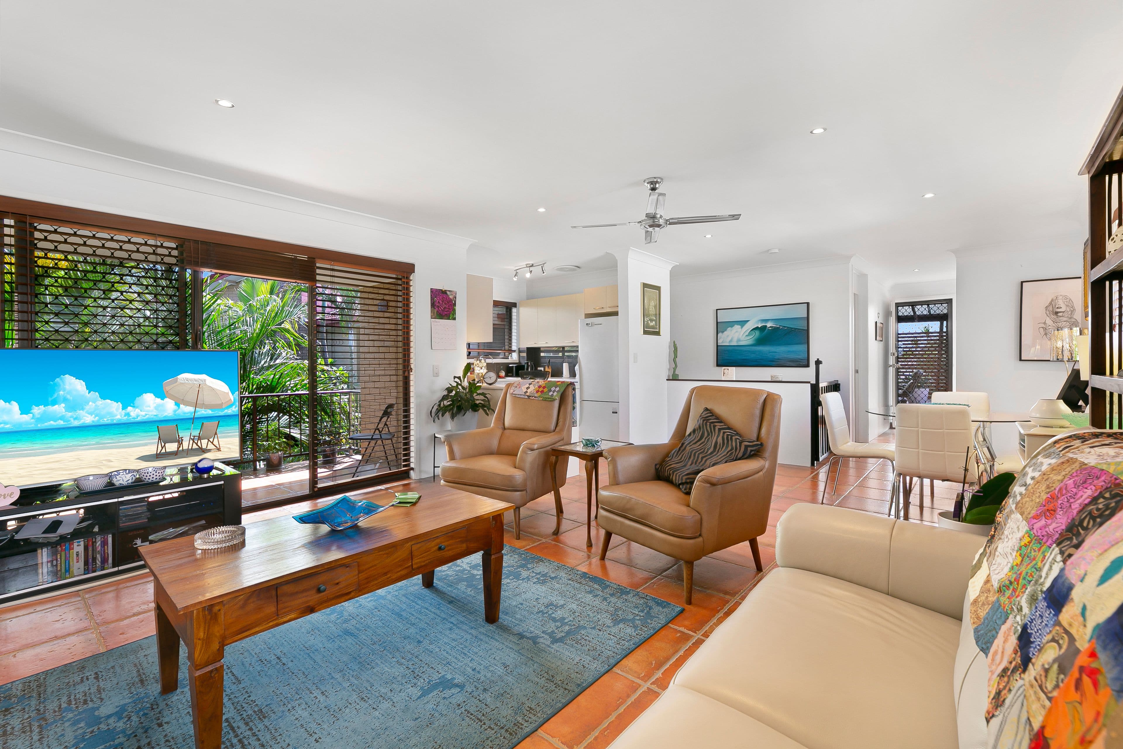4 Christina Court, Mermaid Waters QLD 4218, Mermaid Waters - Thumbnail 4