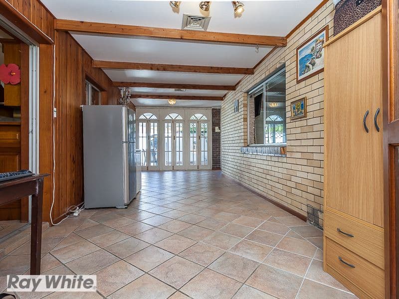1 Ancona Street, STRATHPINE QLD 4500, Strathpine - Thumbnail 2