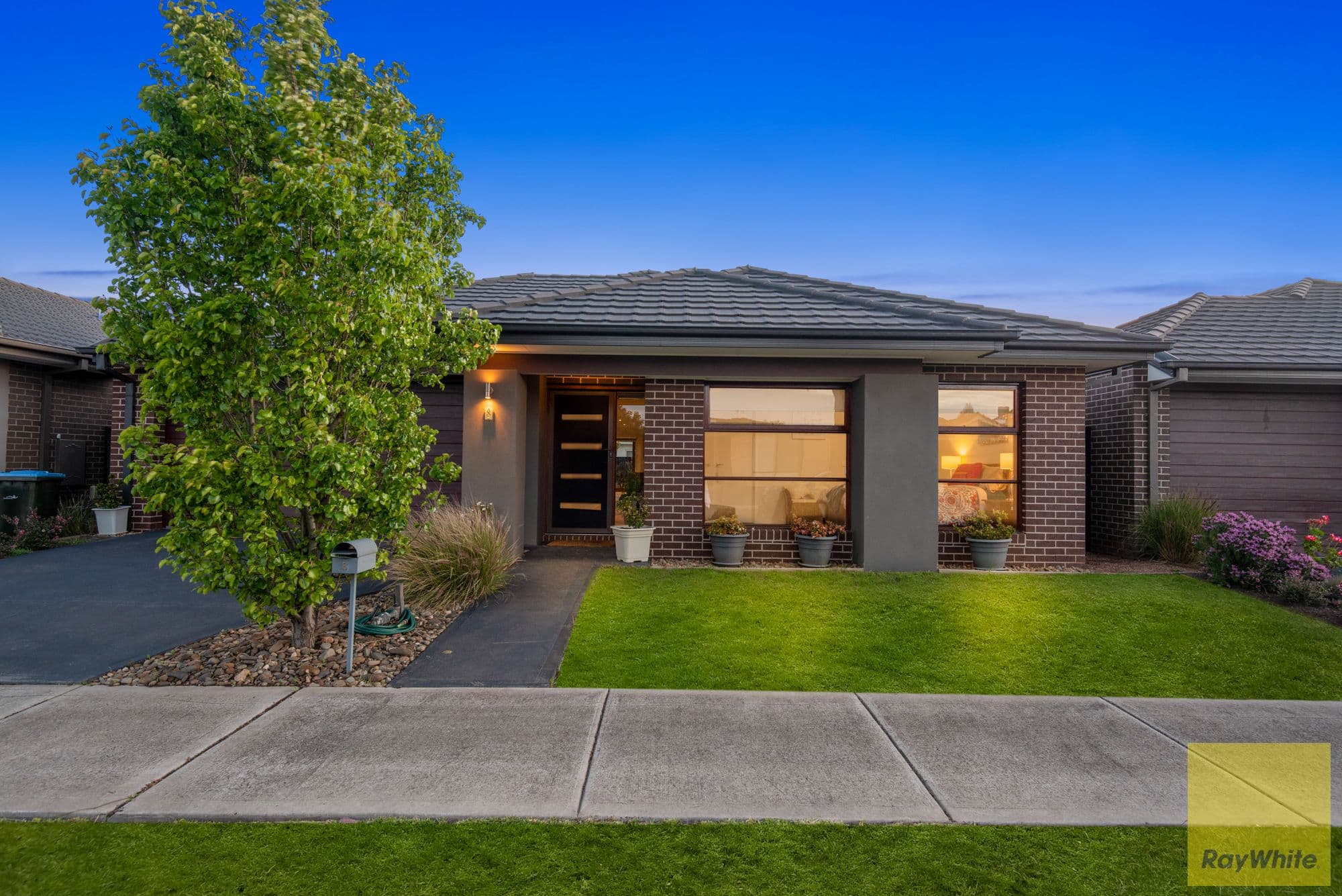 8 Elland Circuit, Truganina VIC 3029, Truganina - Image 1