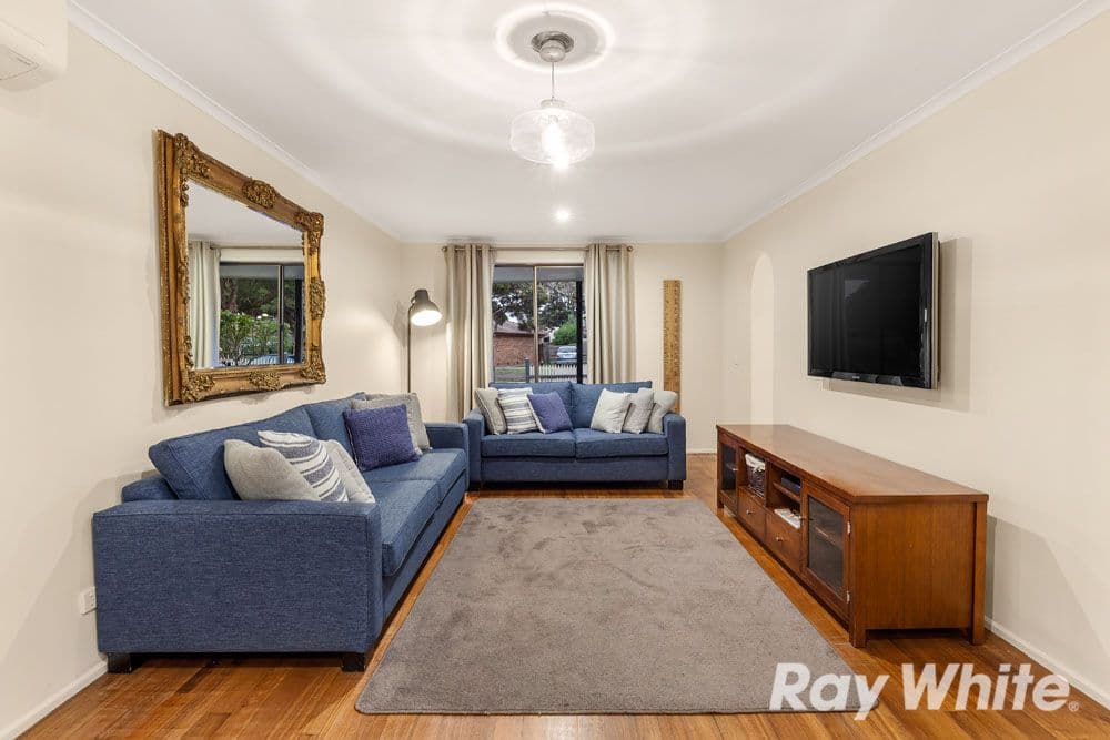 54 Coventry Crescent, Mill Park VIC 3082, Mill Park - Thumbnail 3