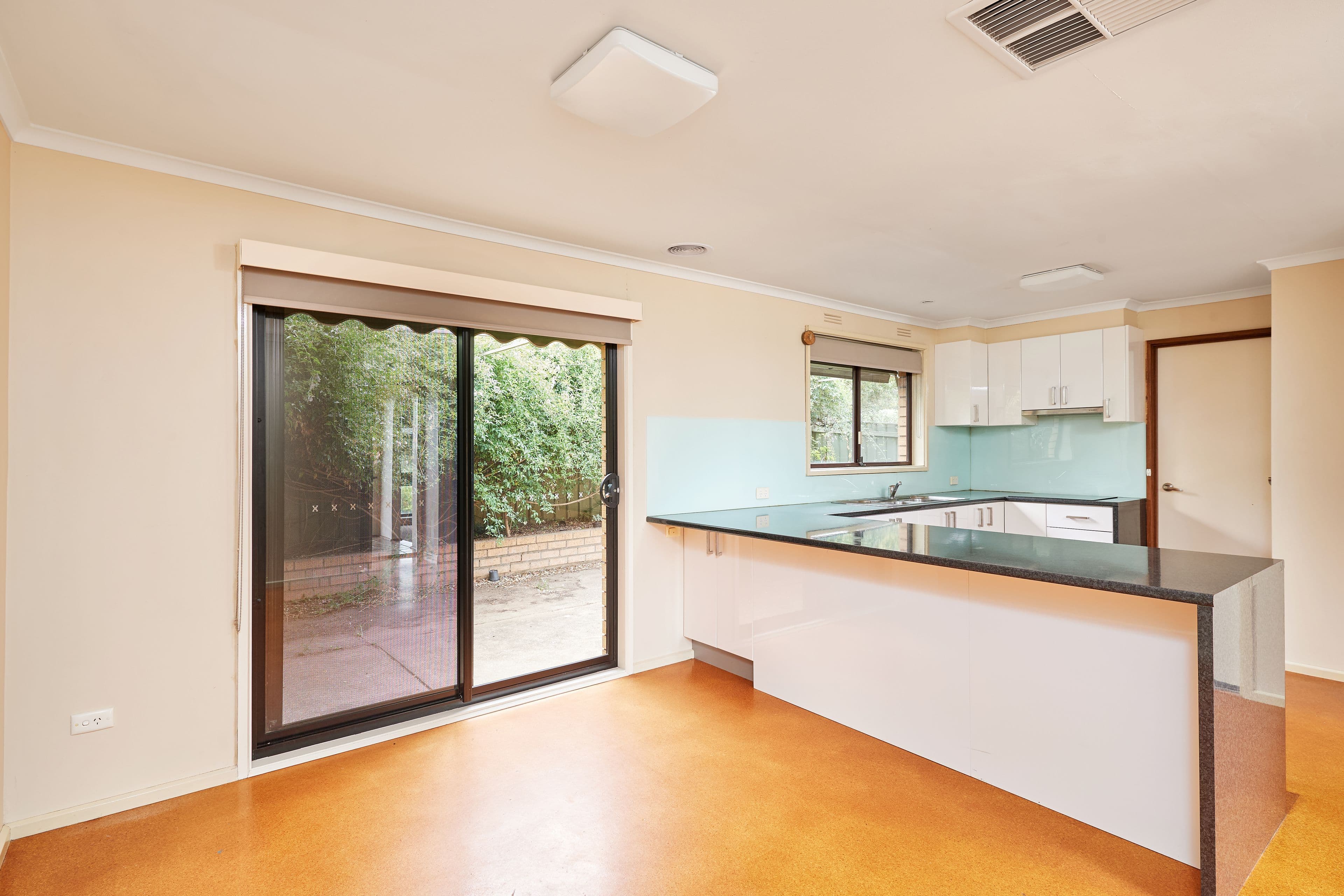 37 Merinda Crescent, Kooringal NSW 2650, Kooringal - Thumbnail 4