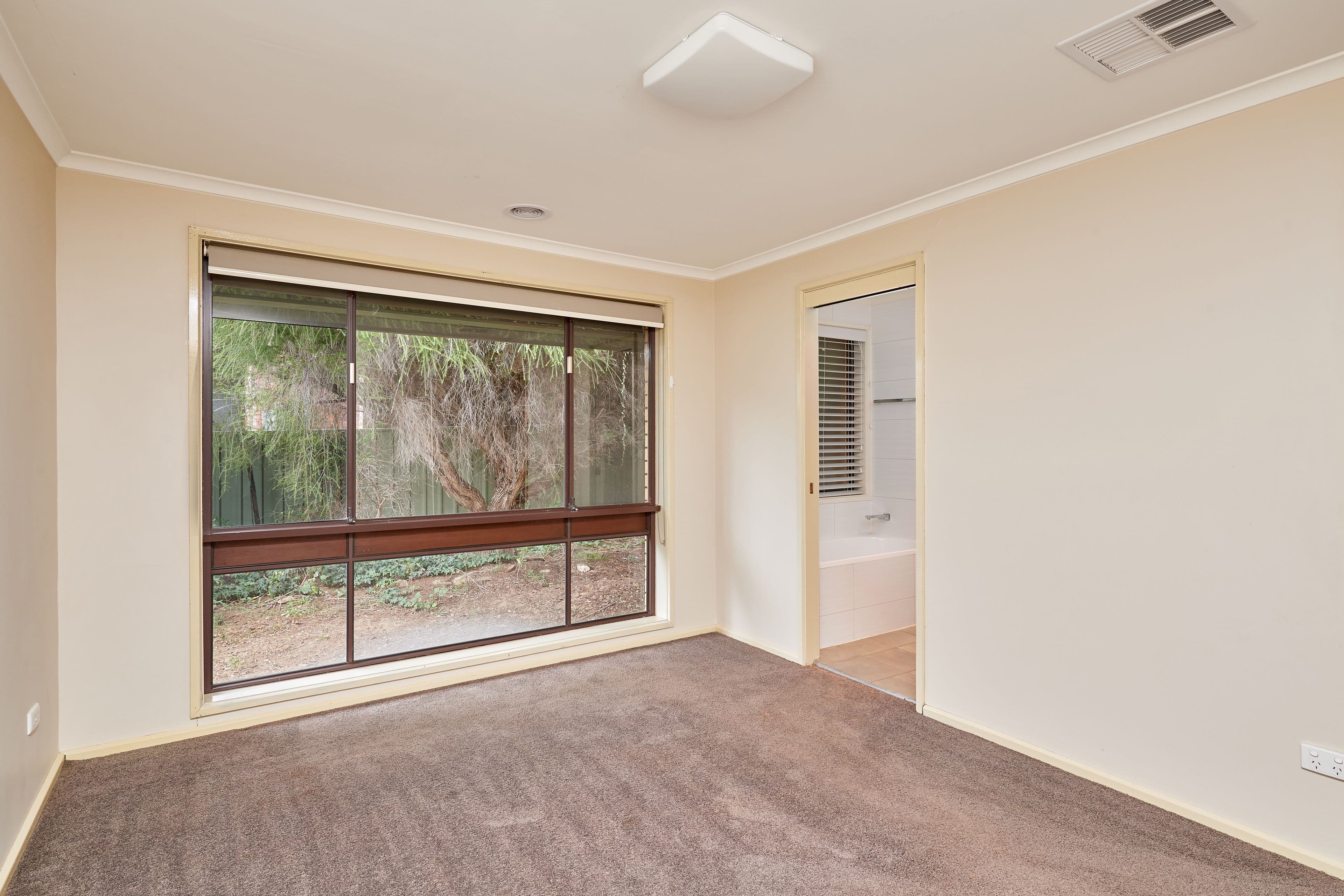 37 Merinda Crescent, Kooringal NSW 2650, Kooringal - Thumbnail 8