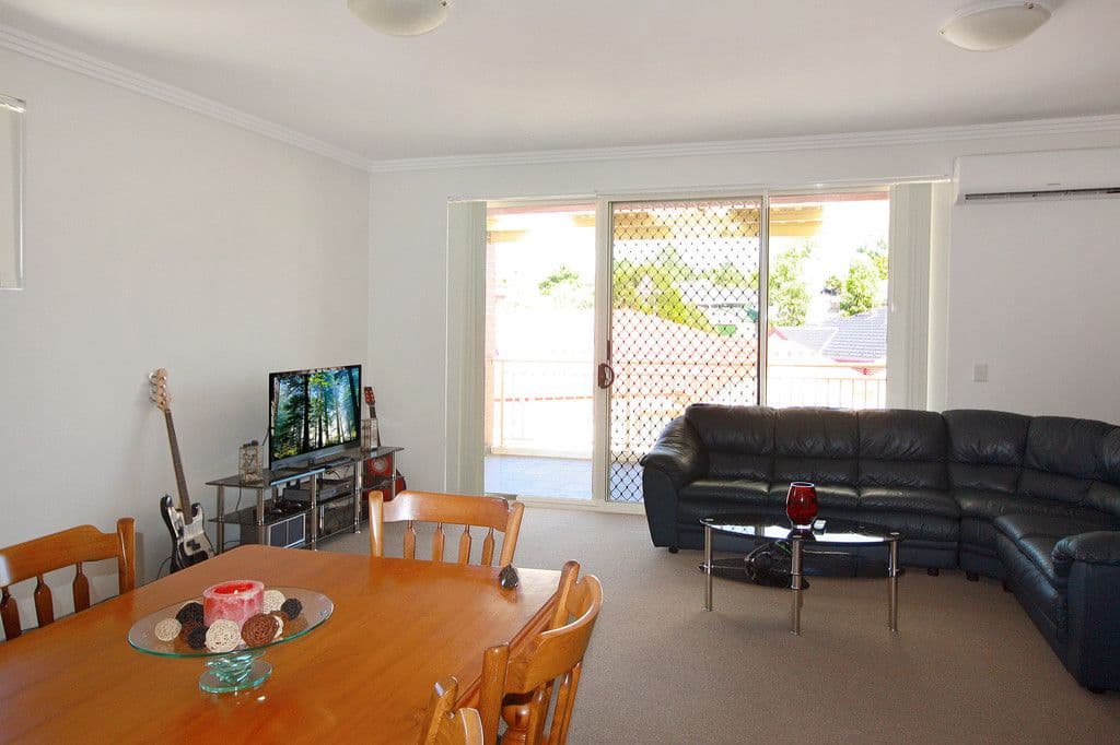 221 Waterworth Drive, Mount Annan - Thumbnail 3