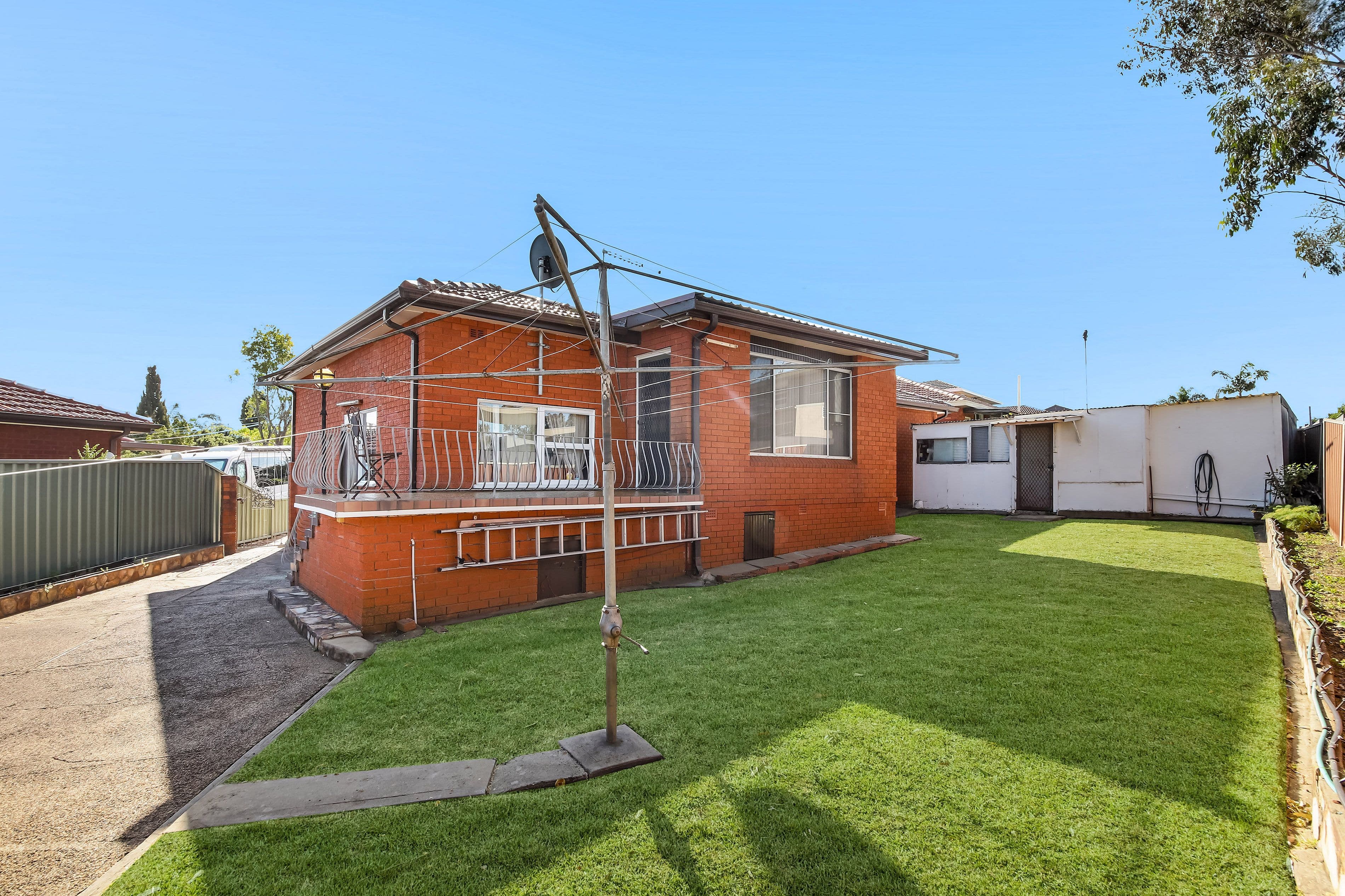 13 Sevenoaks Crescent, Bass Hill NSW 2197, Bass Hill - Thumbnail 8