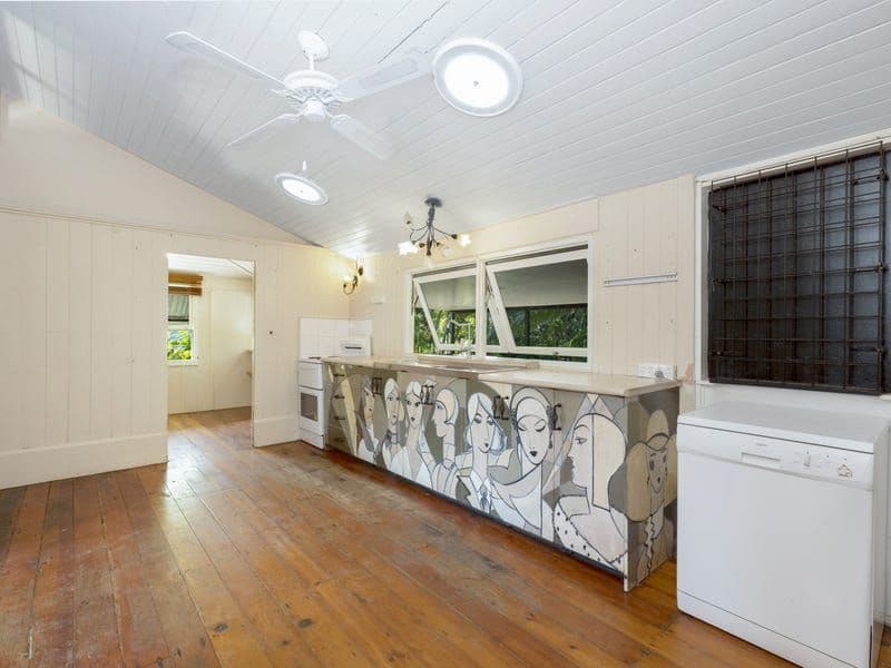 9 Summerfield Street, Hermit Park QLD 4812, Hermit Park - Thumbnail 3