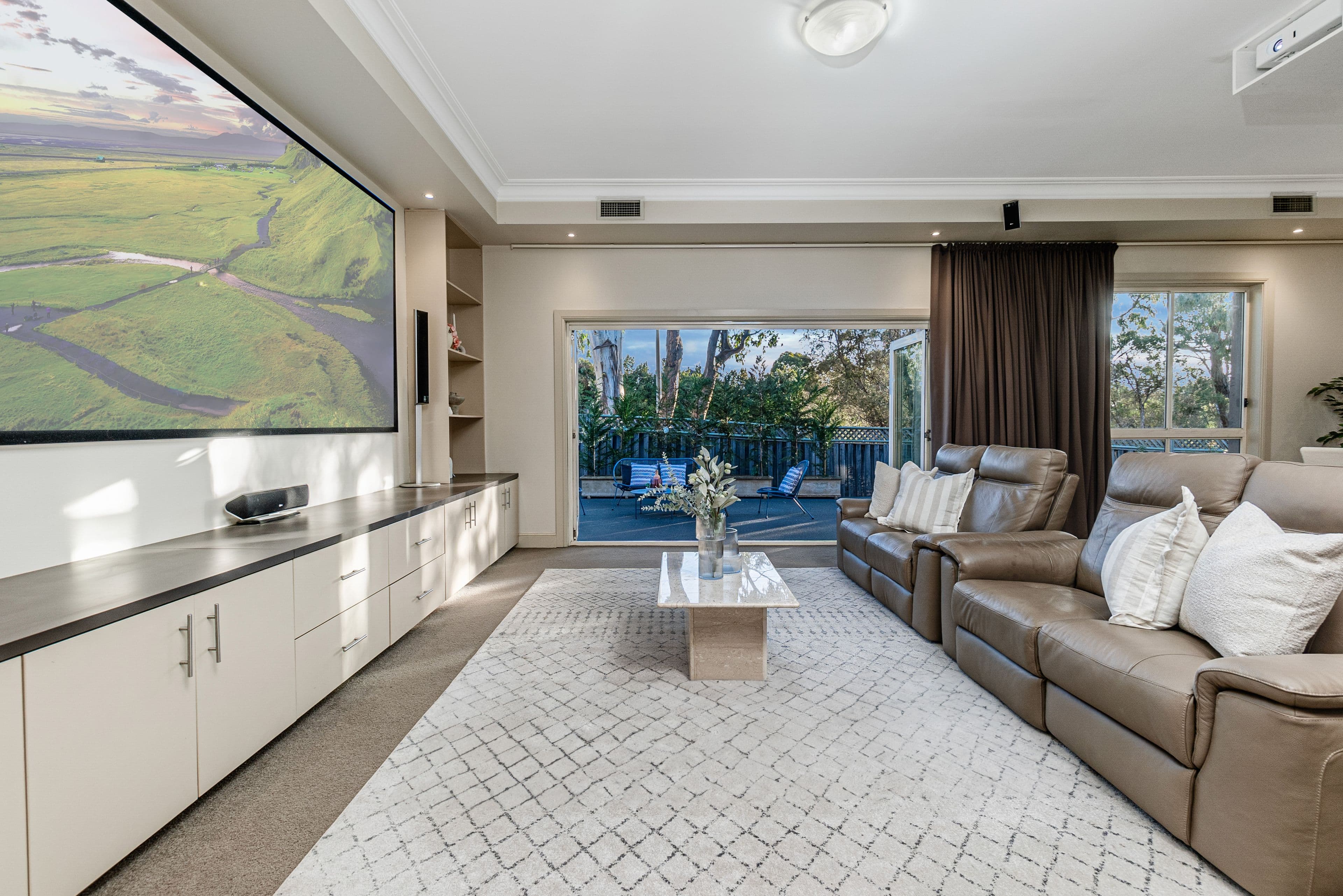 11 Cubby Close, Castle Hill NSW 2154, Castle Hill - Thumbnail 4