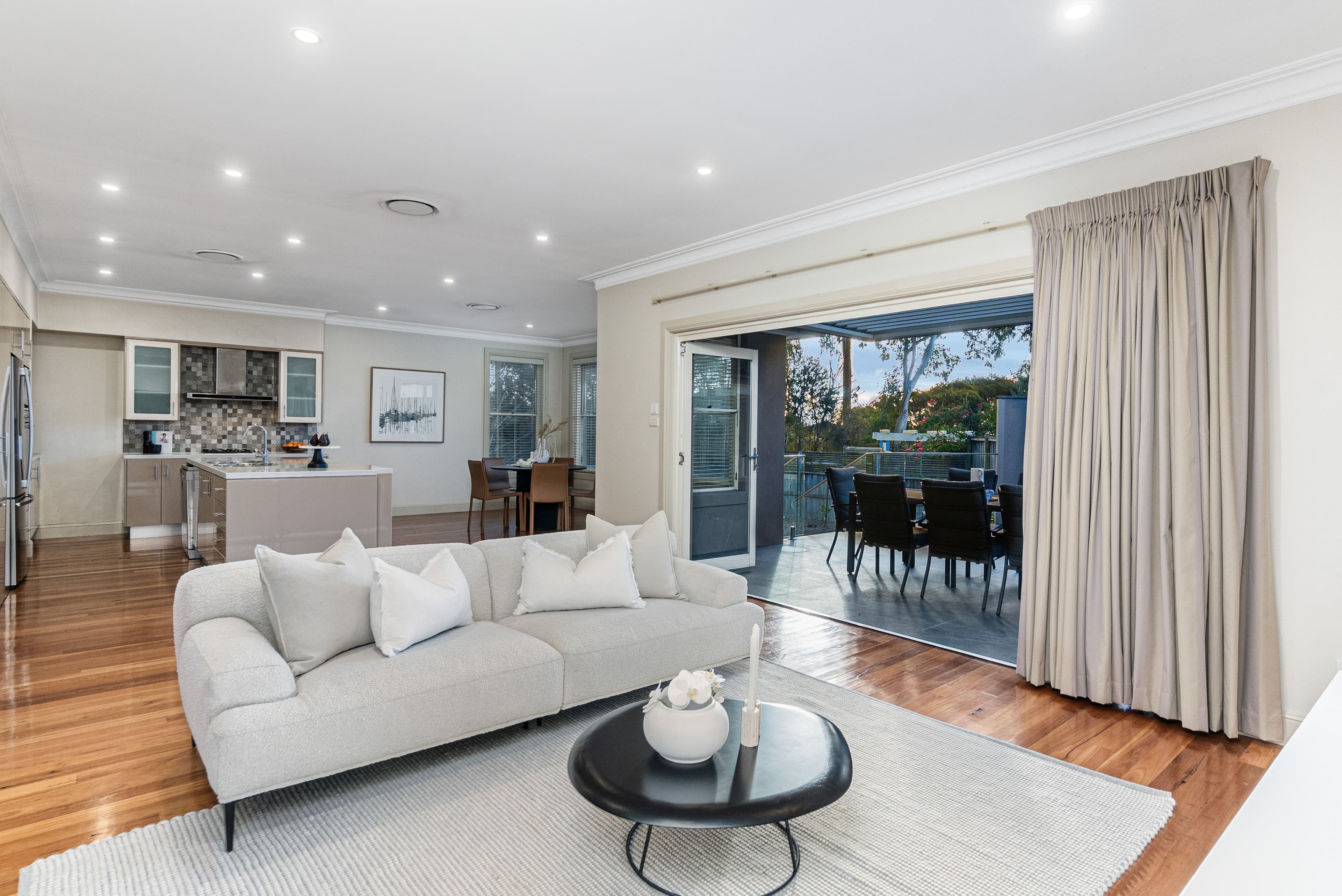 11 Cubby Close, Castle Hill NSW 2154, Castle Hill - Thumbnail 5