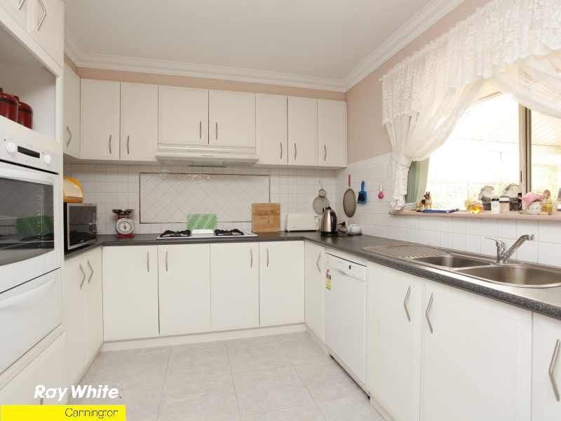 24 Highbury Crescent, BECKENHAM WA 6107, Beckenham - Thumbnail 2