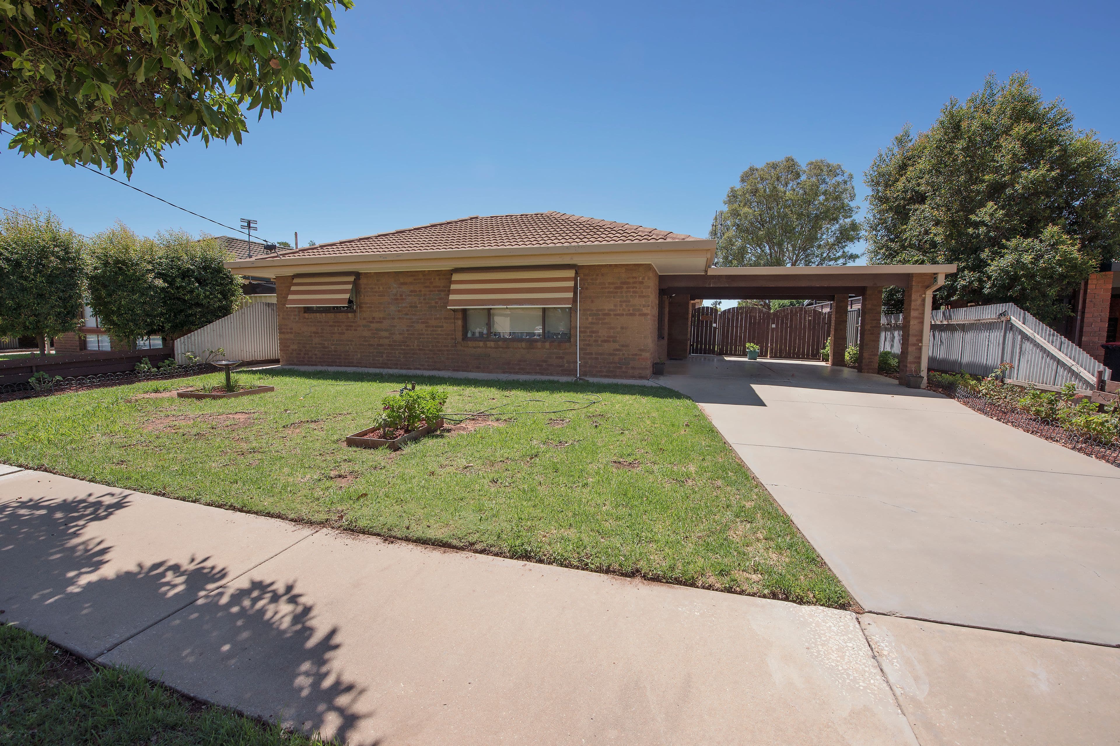 21 Logan Street, Swan Hill VIC 3585, Swan Hill - Image 1