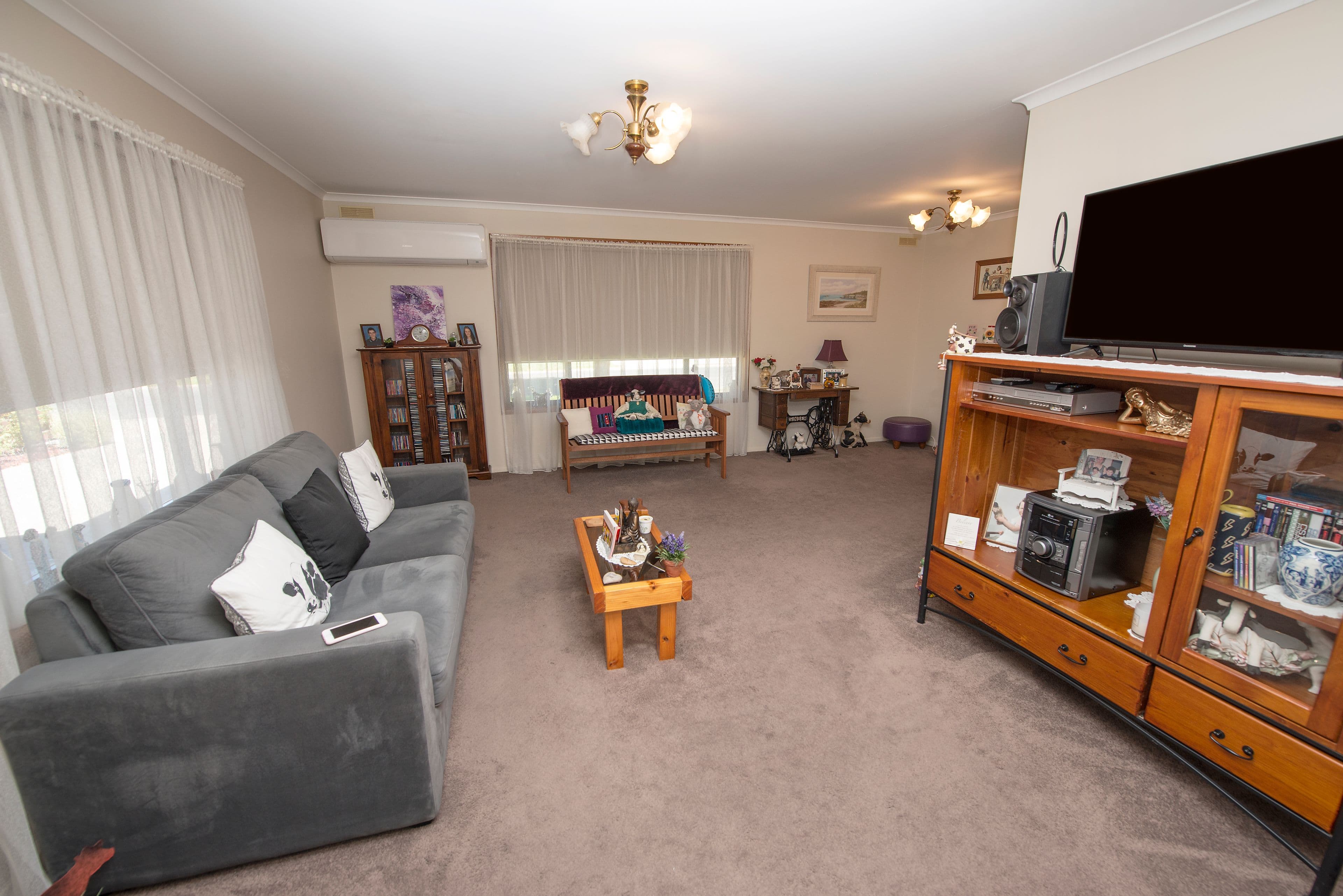 21 Logan Street, Swan Hill VIC 3585, Swan Hill - Thumbnail 2