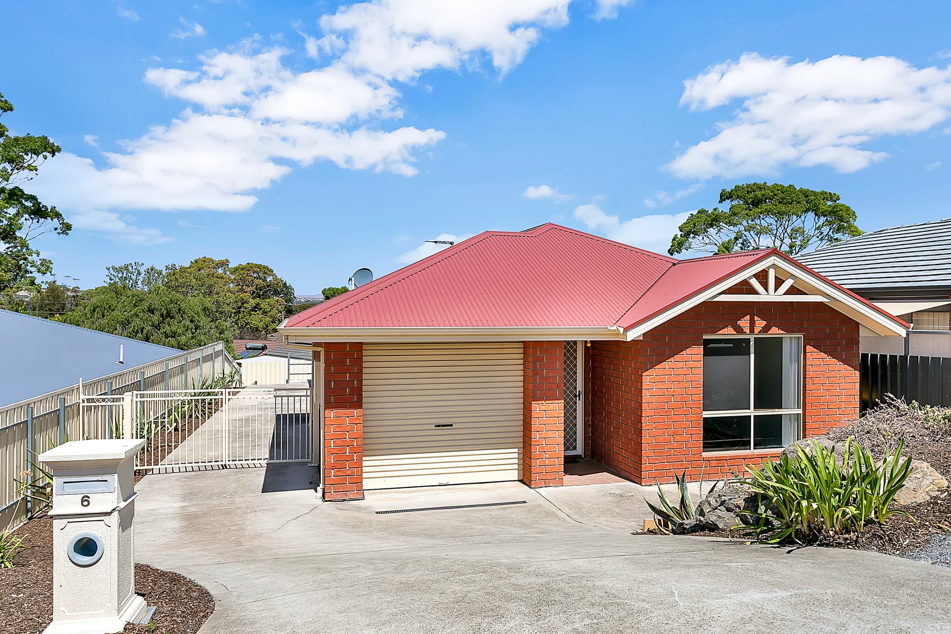 28 Chisholm Crescent, Seymour, Seymour - Image 1