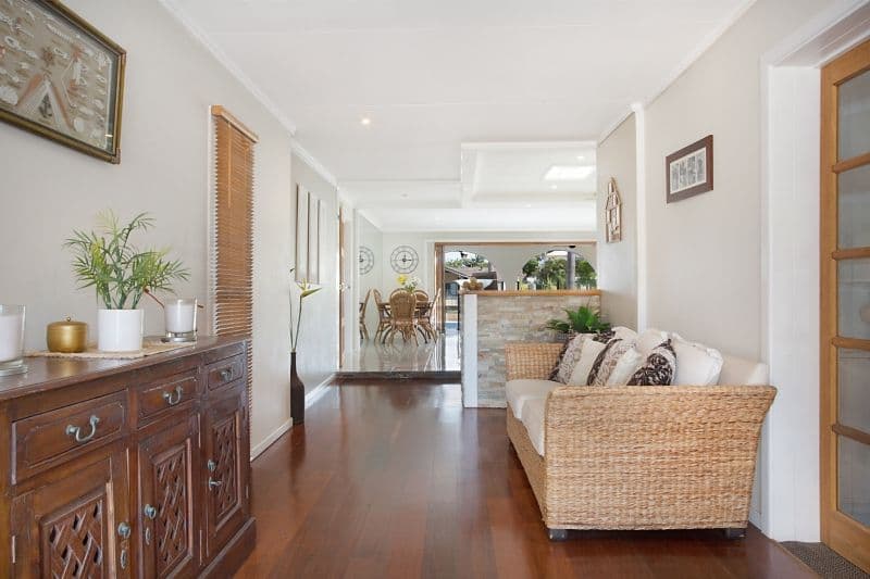 62 Gibraltar Drive, Isle Of Capri QLD 4217, Isle Of Capri - Thumbnail 2
