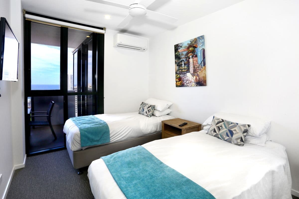 96 'Synergy' 2729-3733 Gold Coast Highway, Broadbeach QLD 4218, Broadbeach - Thumbnail 5