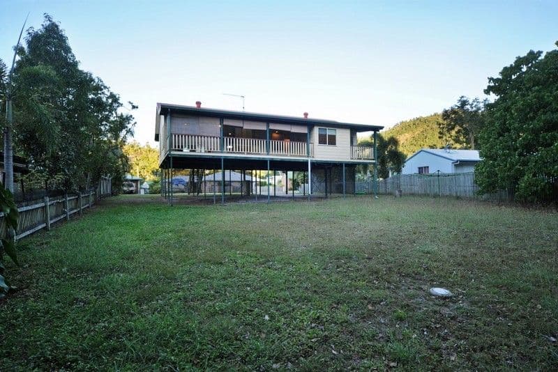 20 Catherine Crescent, JUBILEE POCKET QLD 4802, Jubilee Pocket - Thumbnail 2