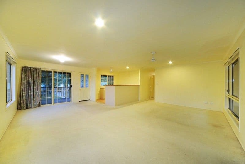20 Catherine Crescent, JUBILEE POCKET QLD 4802, Jubilee Pocket - Thumbnail 3