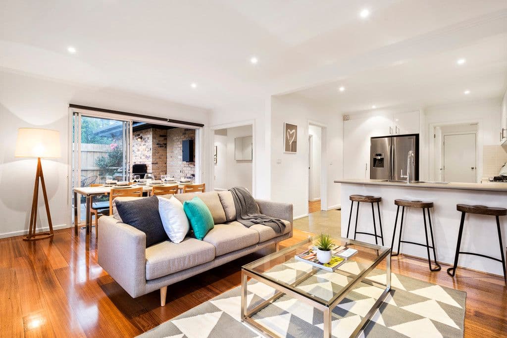 2 Rosemary Street, Chadstone VIC 3148, Chadstone - Thumbnail 2