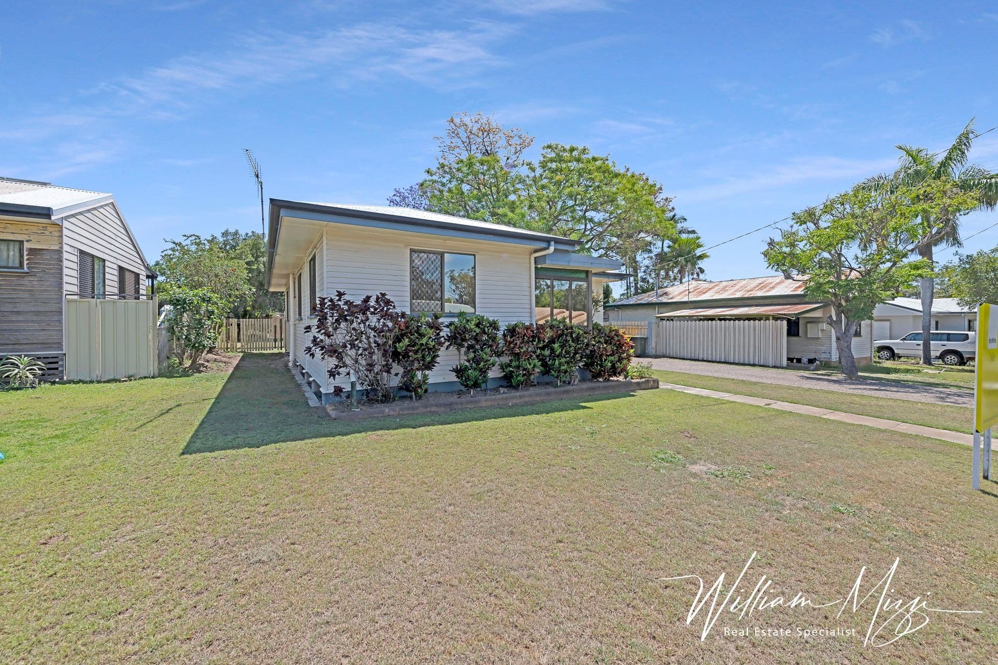 11 Nielsen Street, Svensson Heights QLD 4670, Svensson Heights - Thumbnail 3