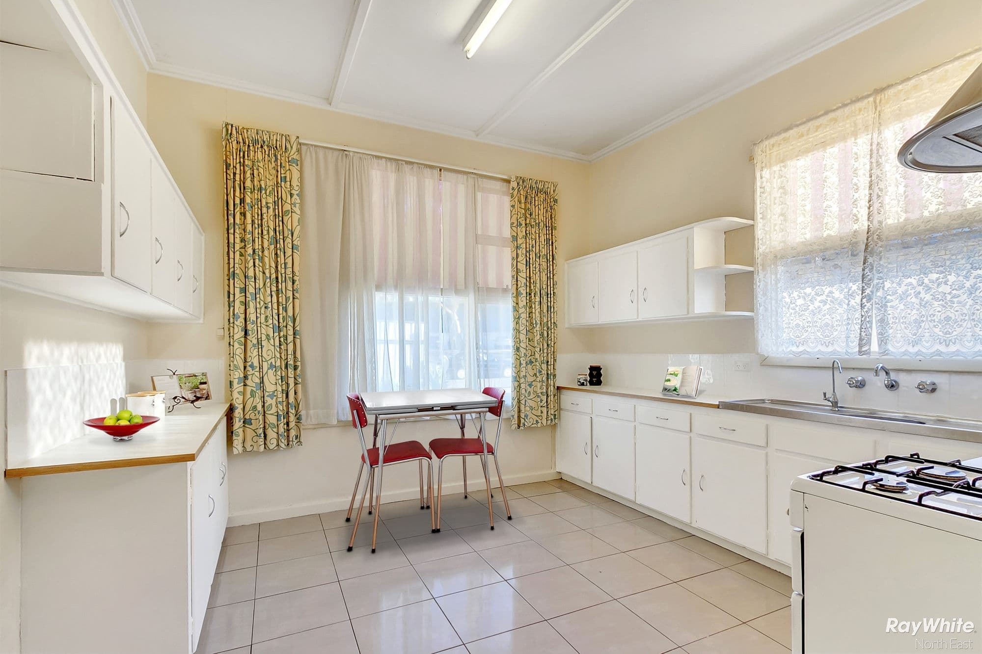 4 Fleet Avenue, Hillcrest SA 5086, Hillcrest - Thumbnail 2