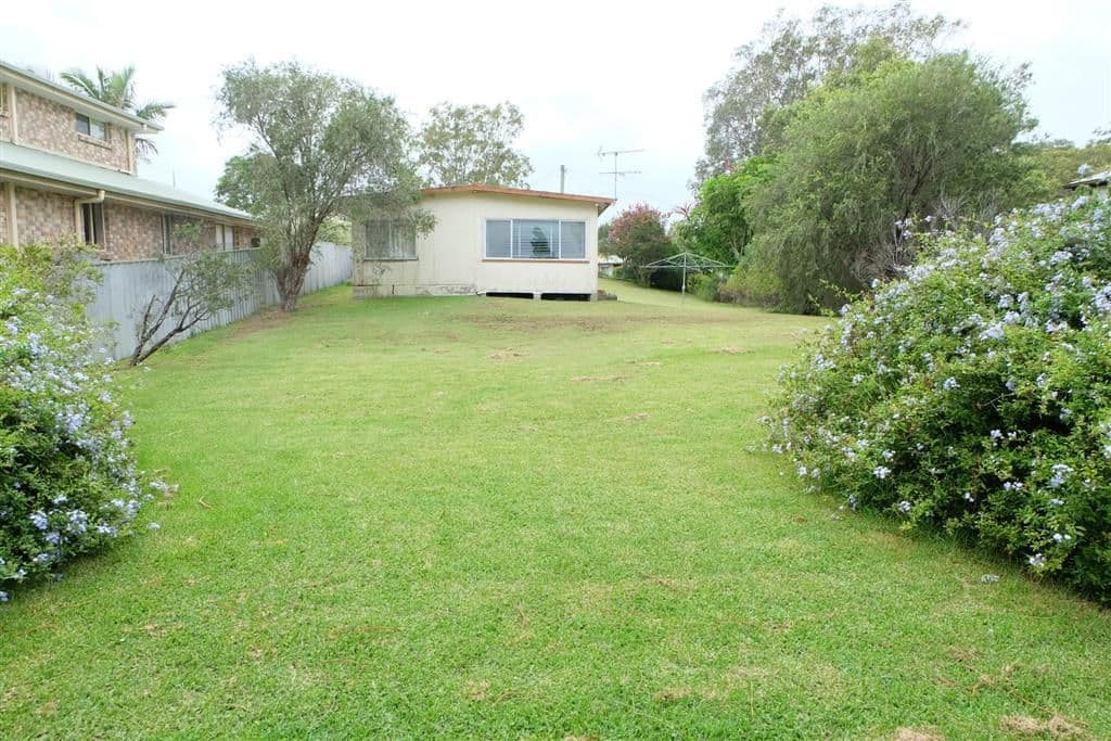 42 Albert Street, Taylors Beach NSW 2316, Taylors Beach - Thumbnail 2